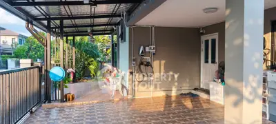 image_rental-32253276