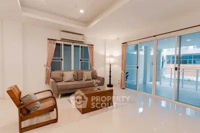 image_rental-28123579