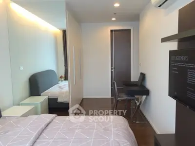  2 Bedrooms Condo at 15 Sukhumvit Residences-3