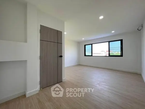 image_rental-27256857