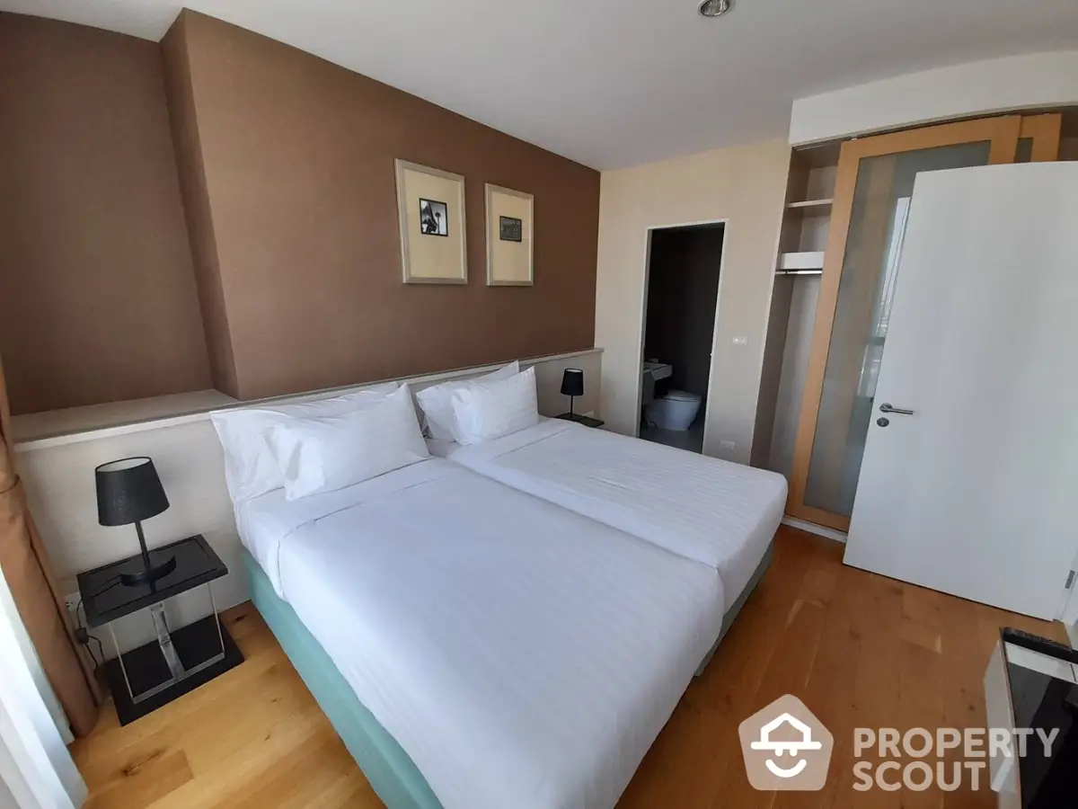  1 Bedroom Condo at Up Ekamai-1