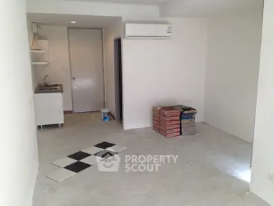  1 Bedroom Condo -2