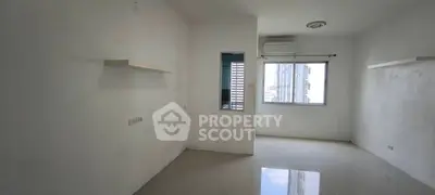 image_rental-27212630