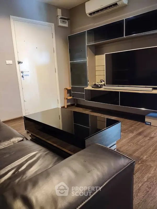 image_rental-5646162