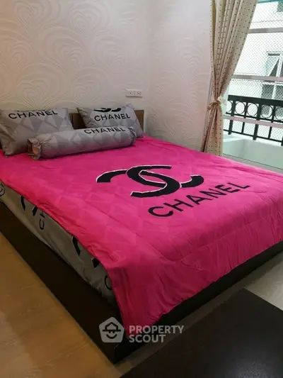  2 Bedrooms Condo -3