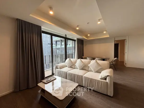 image_rental-30806119