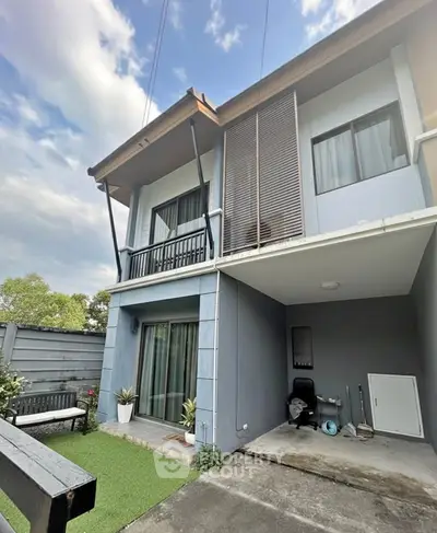 image_rental-27539857