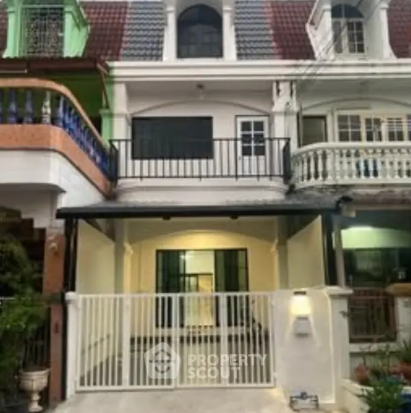 image_rental-28613868