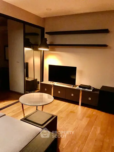  1 Bedroom Condo at Klass Langsuan-4