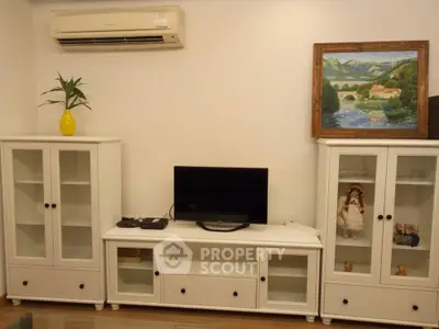  2 Bedrooms Condo -4