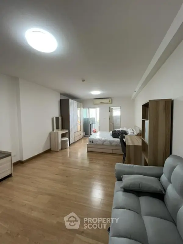 image_rental-19012552