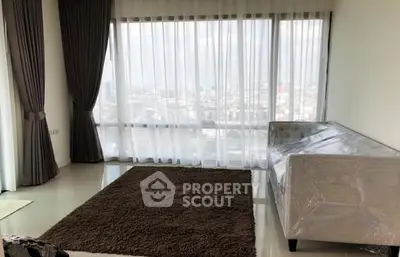 Fully Furnished 2 Bedrooms Condo at Starview Rama 3-4