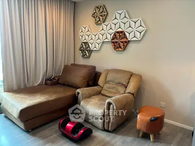 Cozy living room with modern decor and comfortable seating