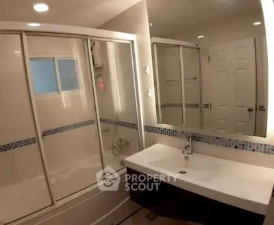 Screenshot 2568-11-01 at 15.55.33.jpg