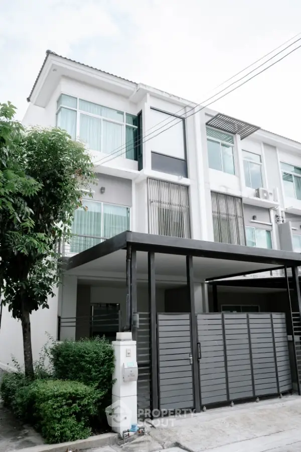 image_rental-19901062