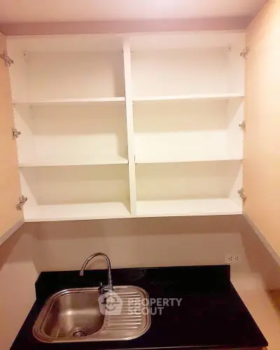  1 Bedroom Condo -2
