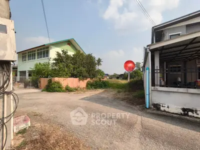 Charming suburban neighborhood with spacious homes and lush greenery, perfect for family living.