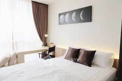 Fully Furnished 1 Bedroom Condo at Hasu Haus Sukhumvit 77-2