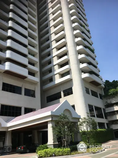  3 Bedrooms Condo at Tower Park-2