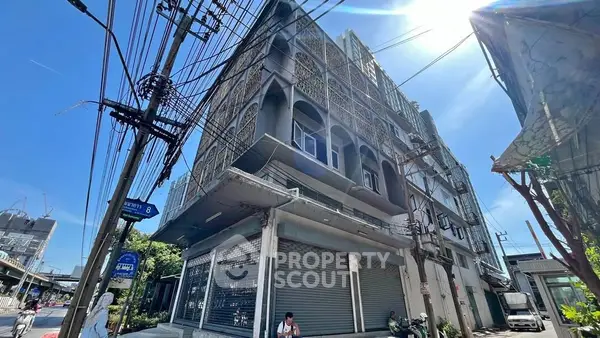 image_rental-30560517