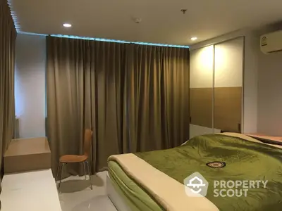  2 Bedrooms Condo -5