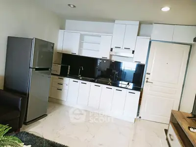 Fully Furnished 2 Bedrooms Condo at Waterford Diamond Tower 30 1-3