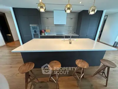 image_rental-27348660