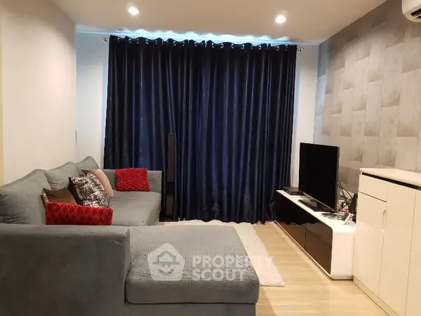 image_rental-8327912