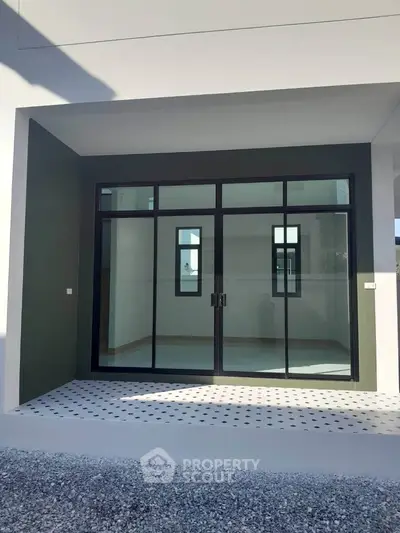 image_rental-28357521