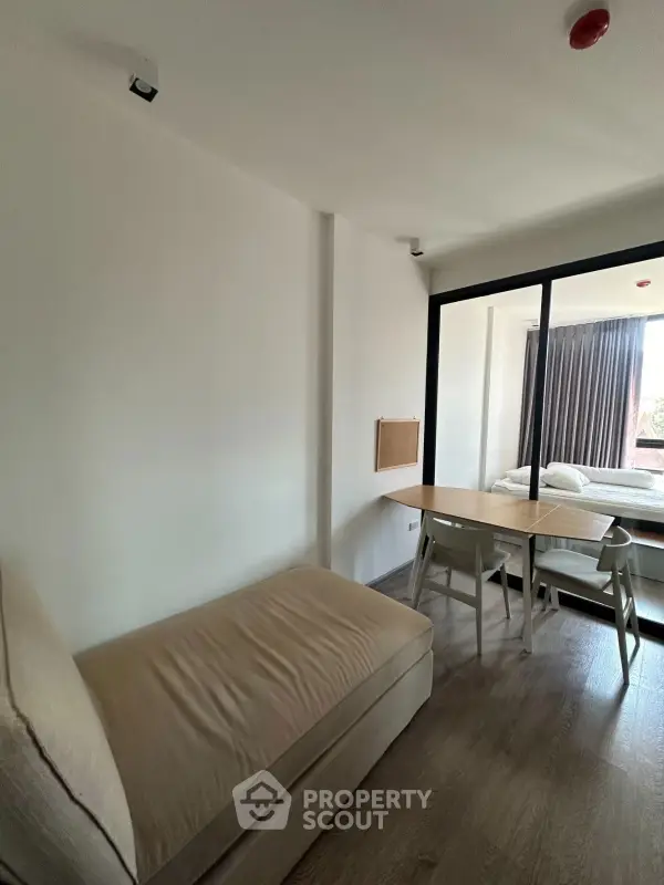 image_rental-27113748