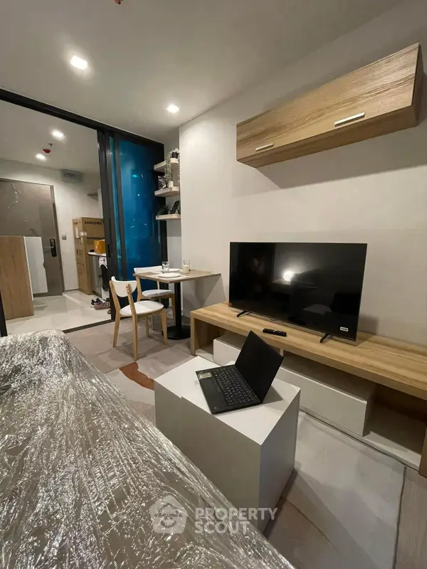 image_rental-30163844