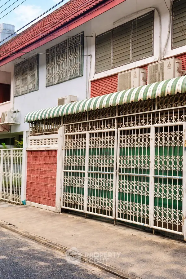 image_rental-31498543