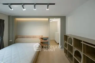 image_rental-28573739