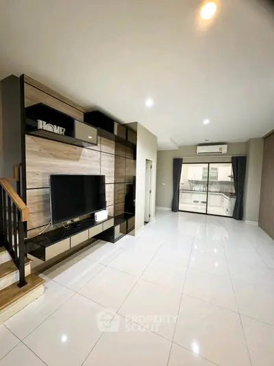 image_rental-30463599