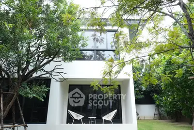 image_rental-28125660