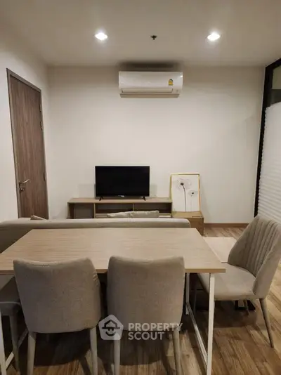 image_rental-28003386