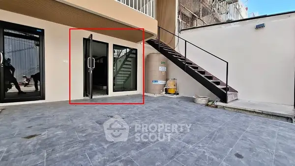 image_rental-27007243