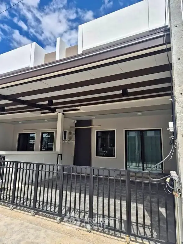 image_rental-27628666