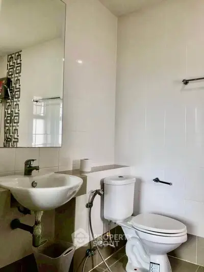 Modern bathroom with sleek fixtures and contemporary design