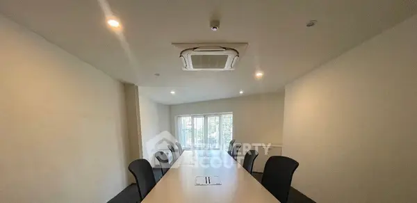 image_rental-19075781