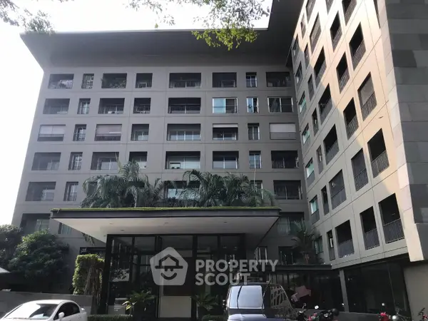 image_rental-8993571