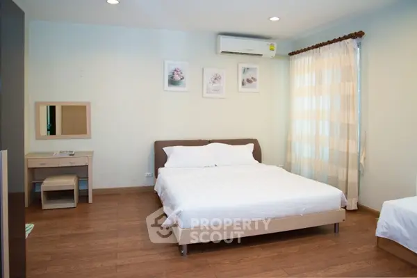 image_rental-7170923