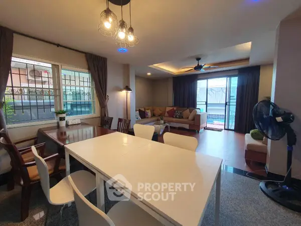 image_rental-11934729