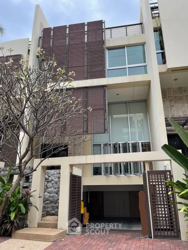 image_rental-9053626