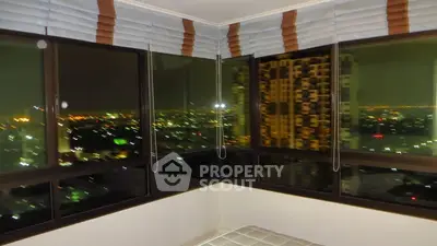 Fully Furnished 1 Bedroom Condo at Lumpini Place Ratchada Thapra-4