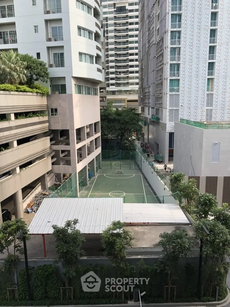  1 Bedroom Condo at Park Origin Phrom Phong-6