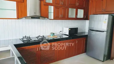  2 Bedrooms Condo at Le Premier 1 Condominium-3