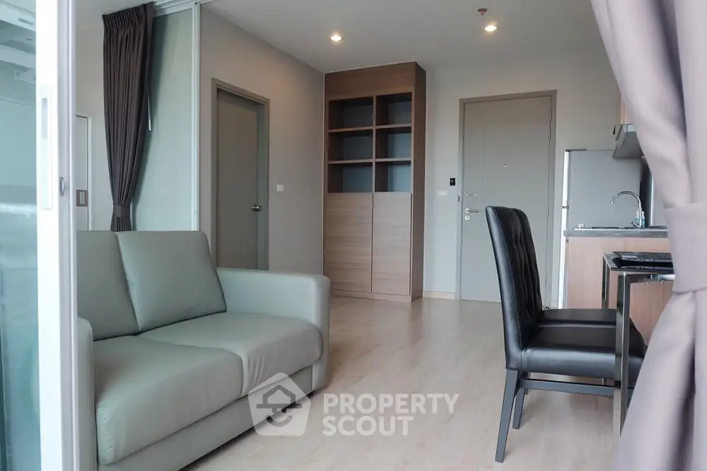  1 Bedroom Condo at The Tempo Grand Wutthakat-1