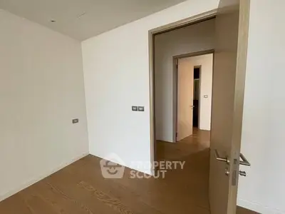 image_rental-31054426