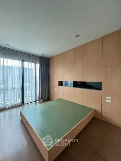 image_rental-30961173